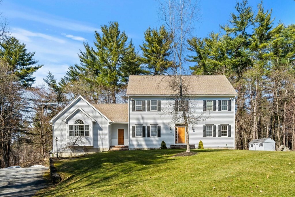 Property Photo: 110 Duncan Dr MA 01845