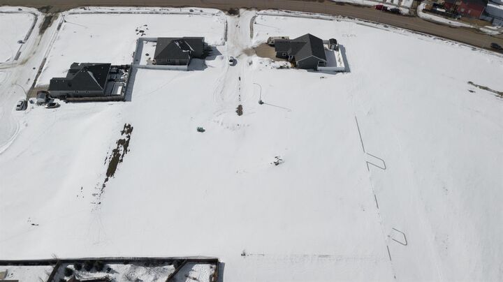 Property Photo: 7205 44 A Avenue Close AB T4V 5E2