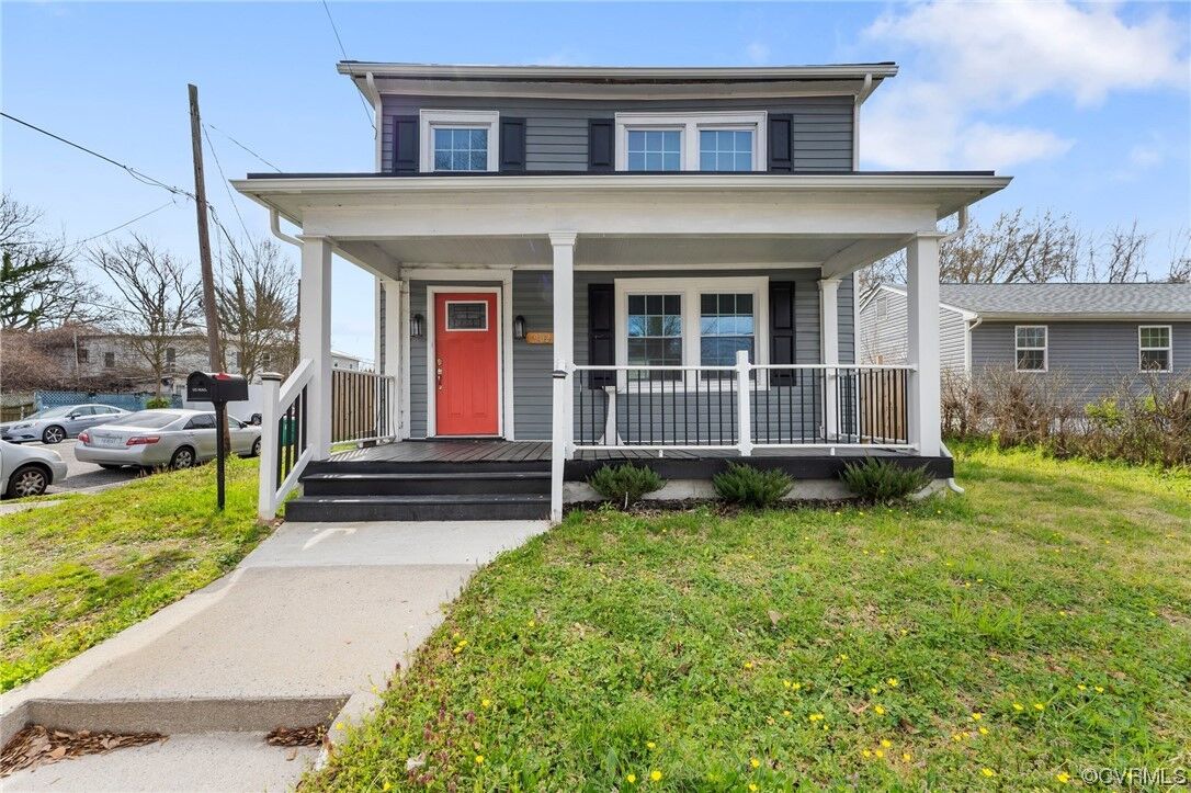 Property Photo:  902 W Wythe Street  VA 23803 