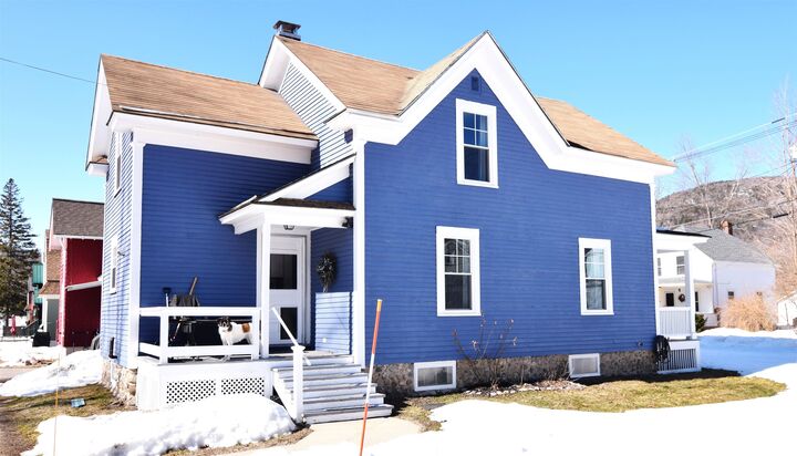 Property Photo:  35 School Street  NH 03251 