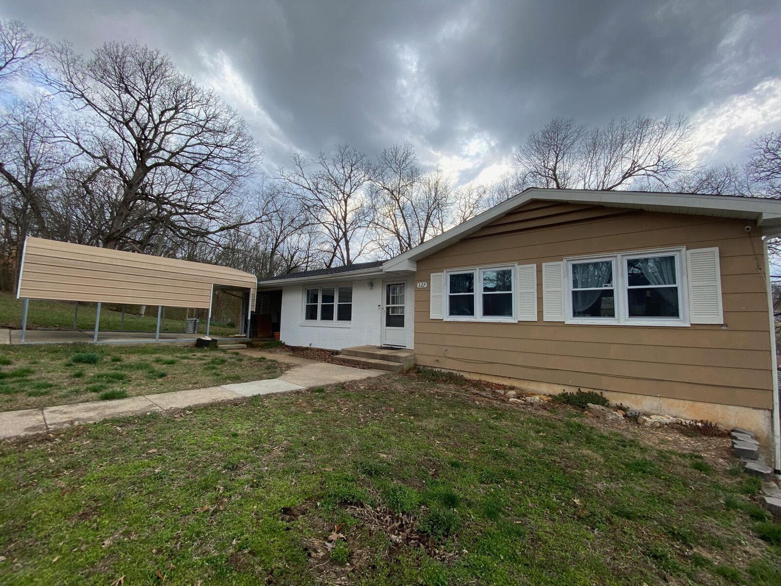 Property Photo: 327 Westmont Drive MO 65775