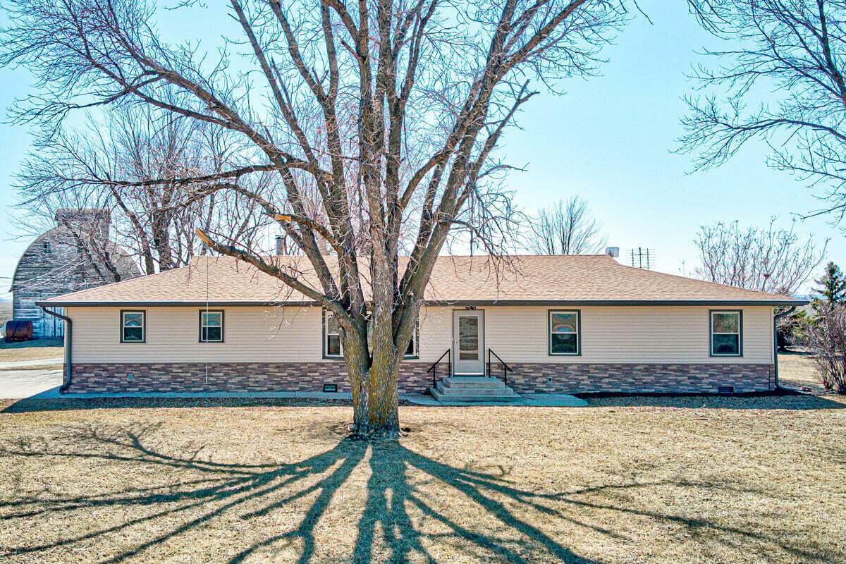 Property Photo:  1752 260th  Street  IA 51556 