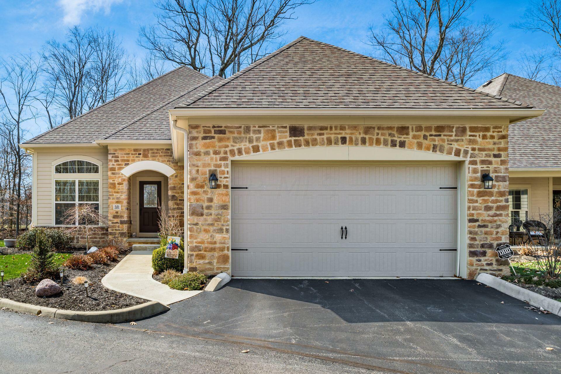 Property Photo: 581 Slate Crossing Drive OH 43015