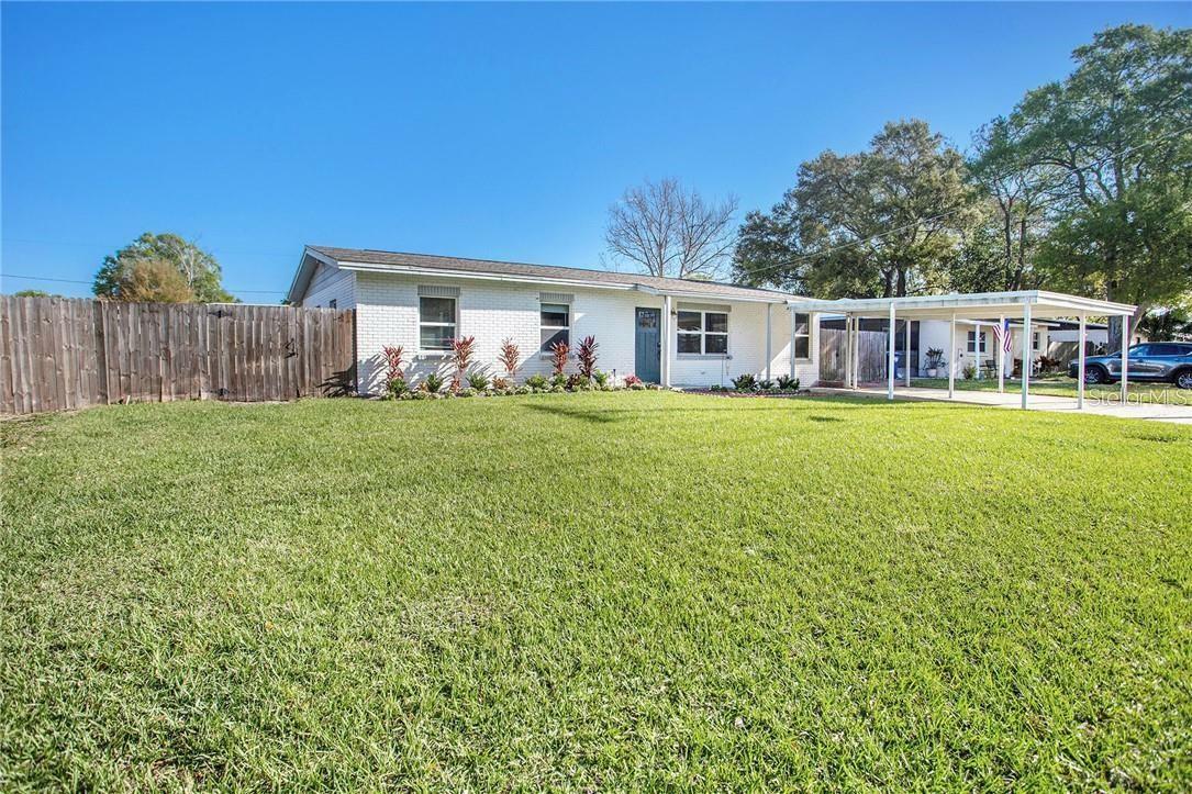 Property Photo:  3209 W Tyson Avenue  FL 33611 