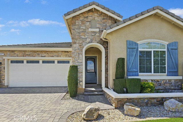 Property Photo:  357 Irvine Park North  CA 92223 