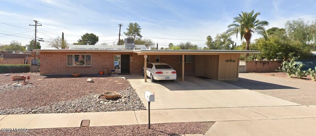 Property Photo:  4842 E Alta Vista Street  AZ 85712 