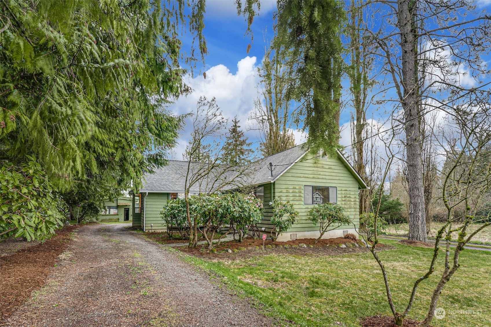 Property Photo:  2724 92nd Street E  WA 98445 