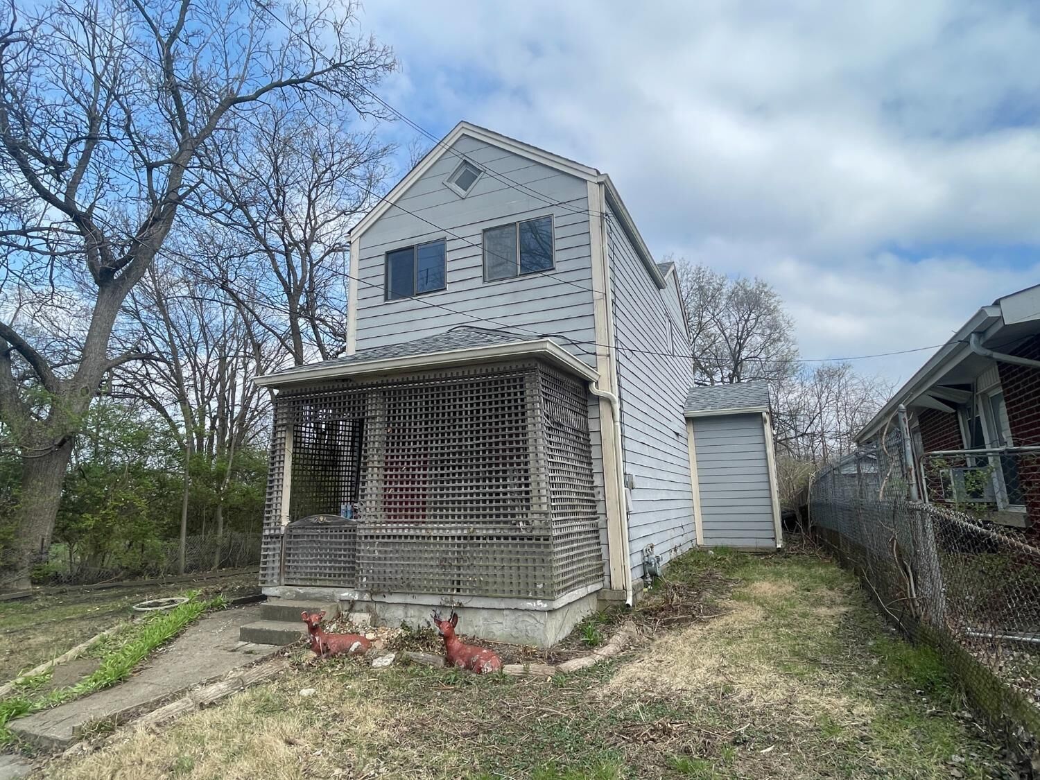 Property Photo:  8452 Anthony Wayne Ave  OH 45216 