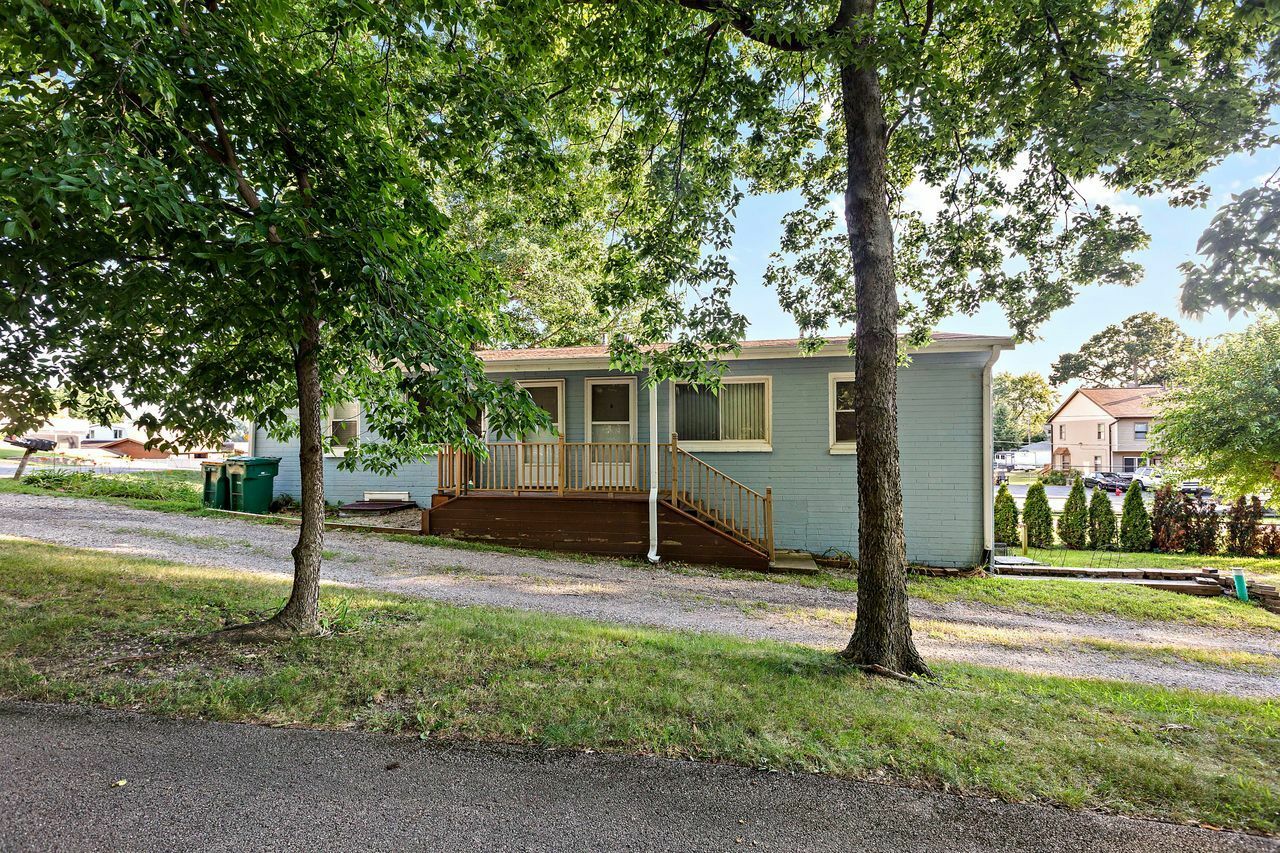 Property Photo:  144 Eagle Point Road A  IL 60020 