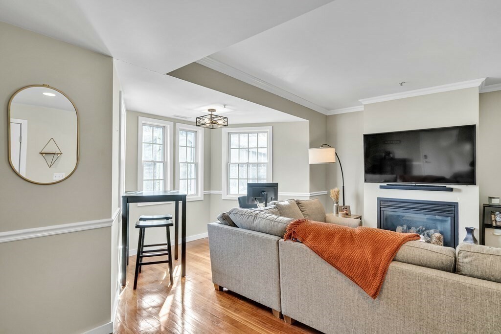 Property Photo: 69 Galen St 5 MA 02472