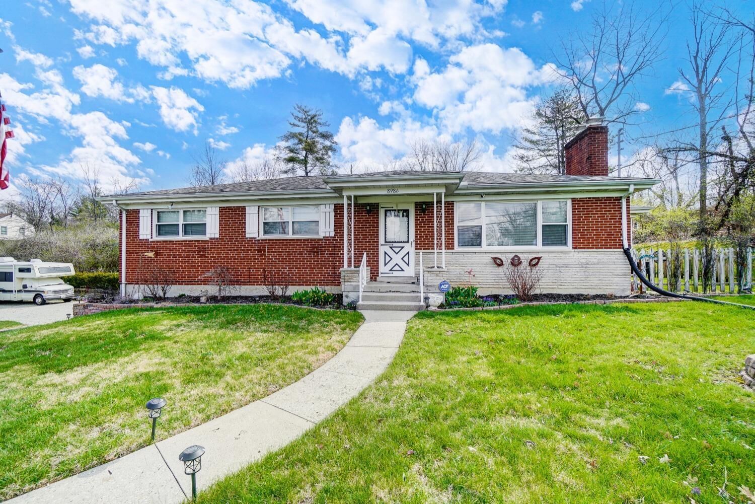 Property Photo: 8986 Livingston Rd OH 45251