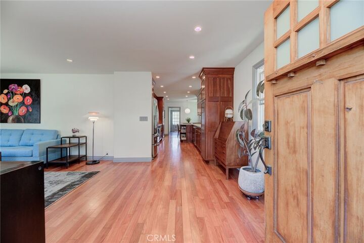 Property Photo: 2316 Ralston Lane CA 90278