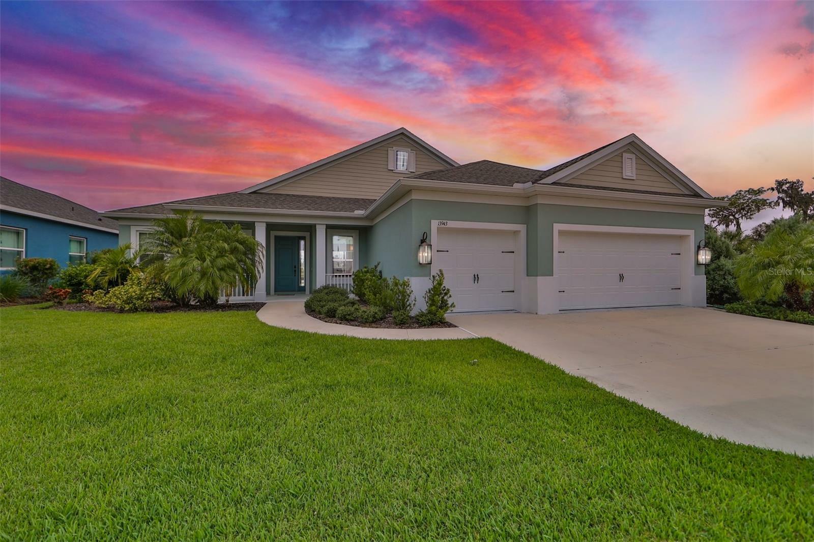 Property Photo:  409 Noble Faire Drive  FL 33573 