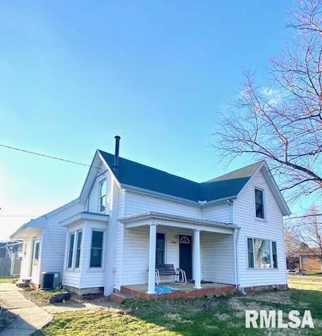 Property Photo:  108 N Elm Street  IL 61529