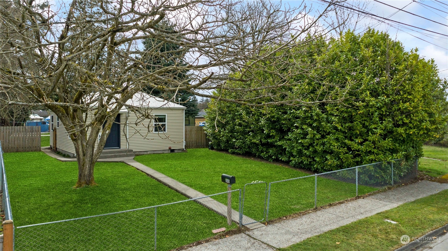 Property Photo:  840 E 46th Street  WA 98404 