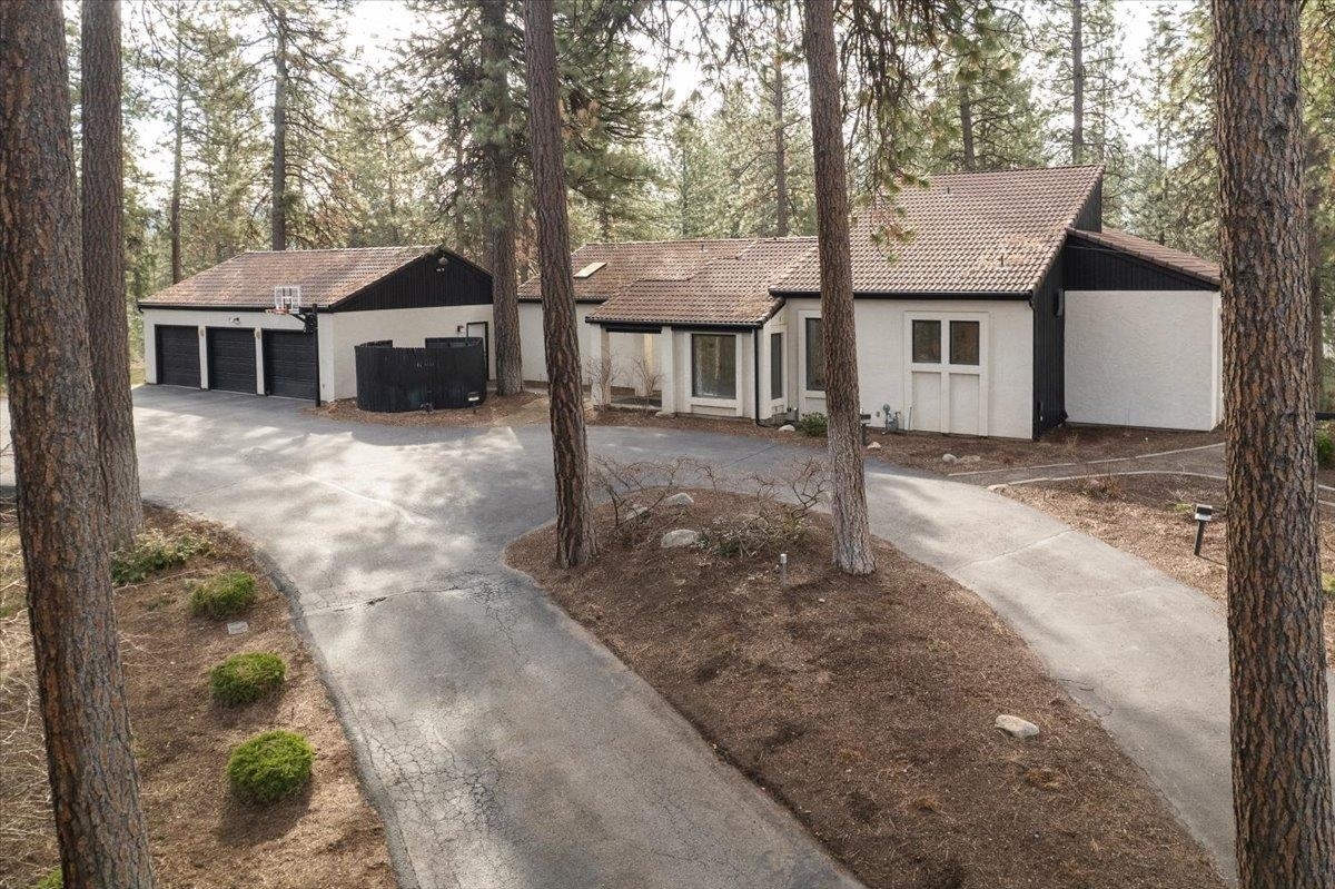 Property Photo: 5011 S Van Marter Rd WA 99206
