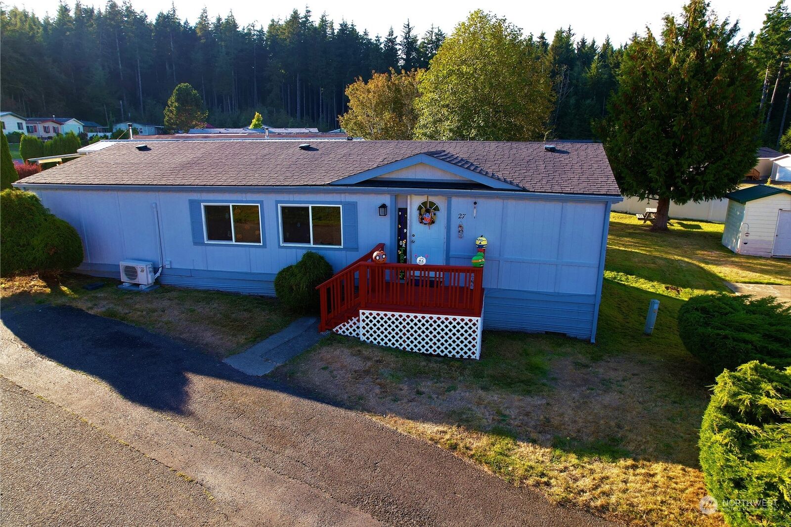 Property Photo: 1019 Stanford Drive 27 WA 98537