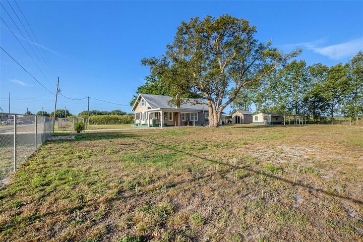 Property Photo:  507 W Lake Wales Road N  FL 33859 