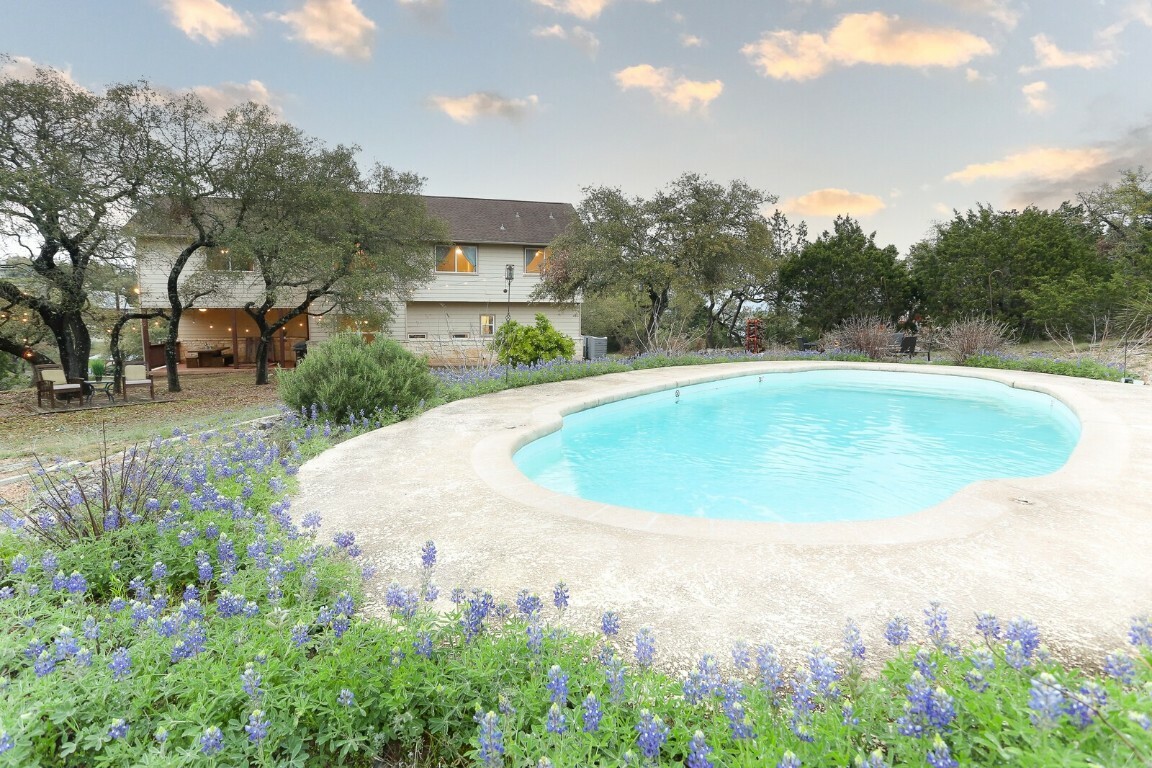 Property Photo:  7055 Devonshire Drive  TX 78070 