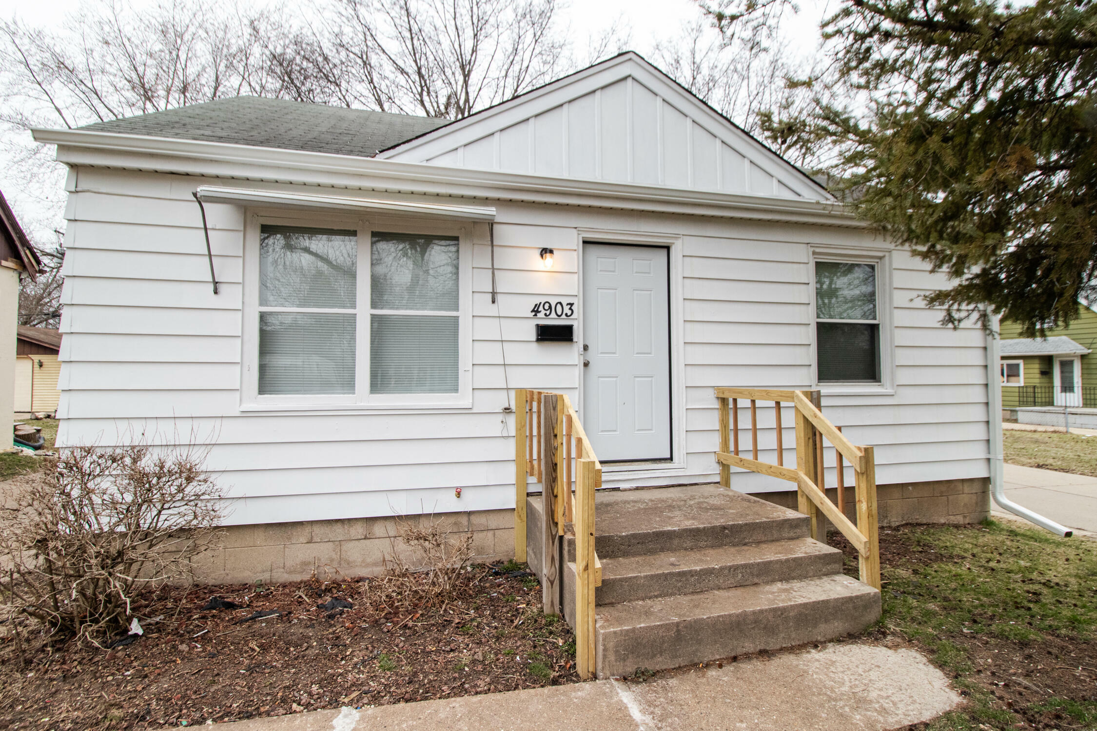 Property Photo: 4903 N 57th St WI 53218