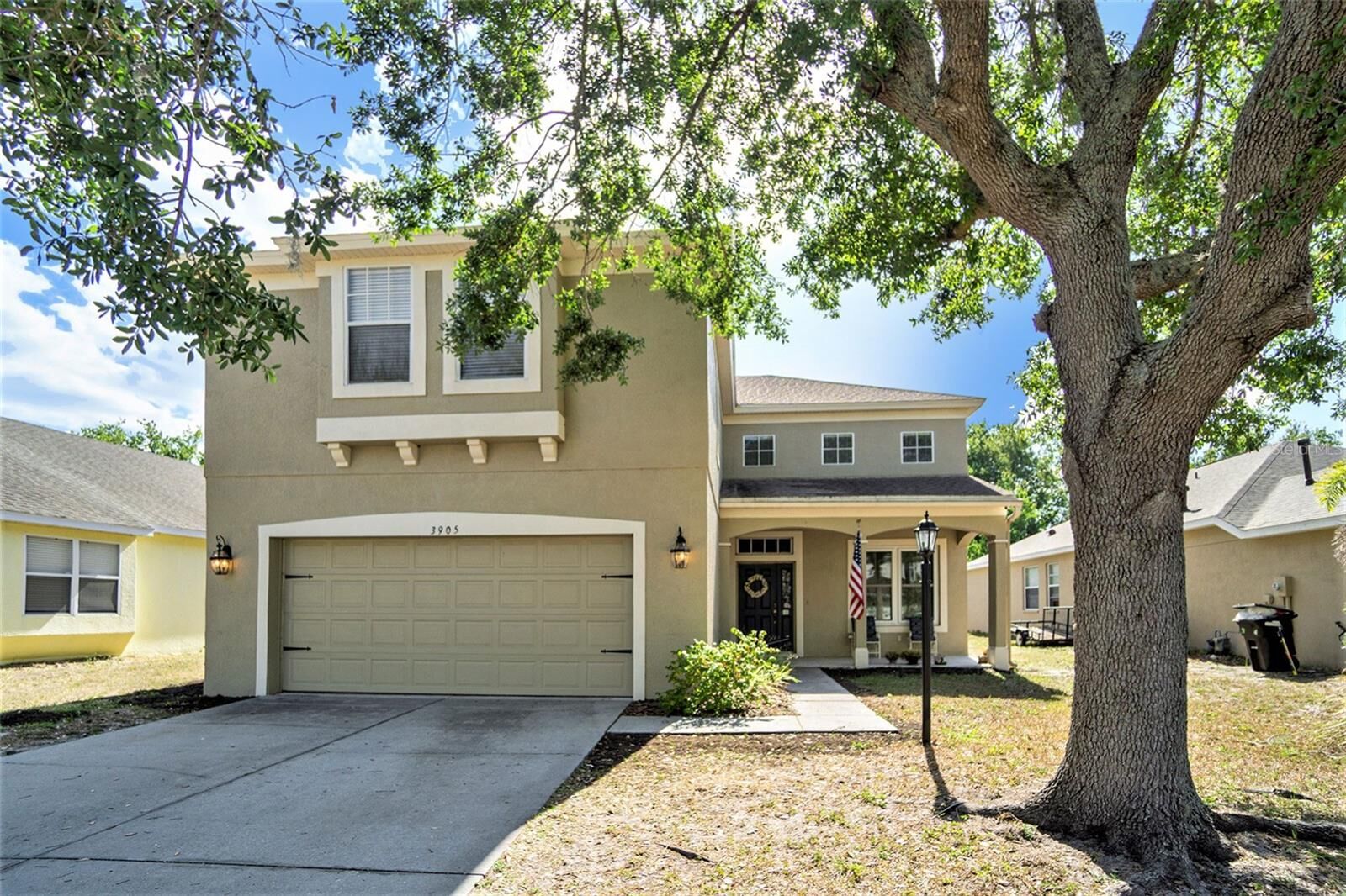 Property Photo: 3905 101st Avenue E FL 34219