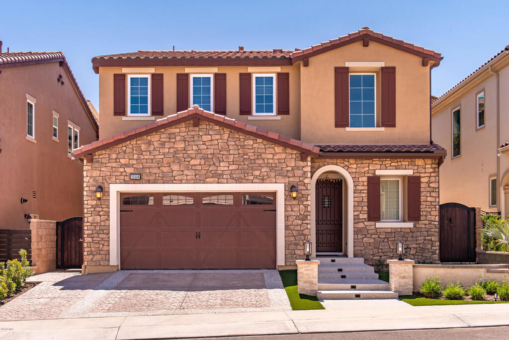 Property Photo:  20508 Lantana Court  CA 91326 