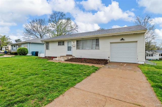 7531 Cheshire Lane  Affton MO 63123 photo