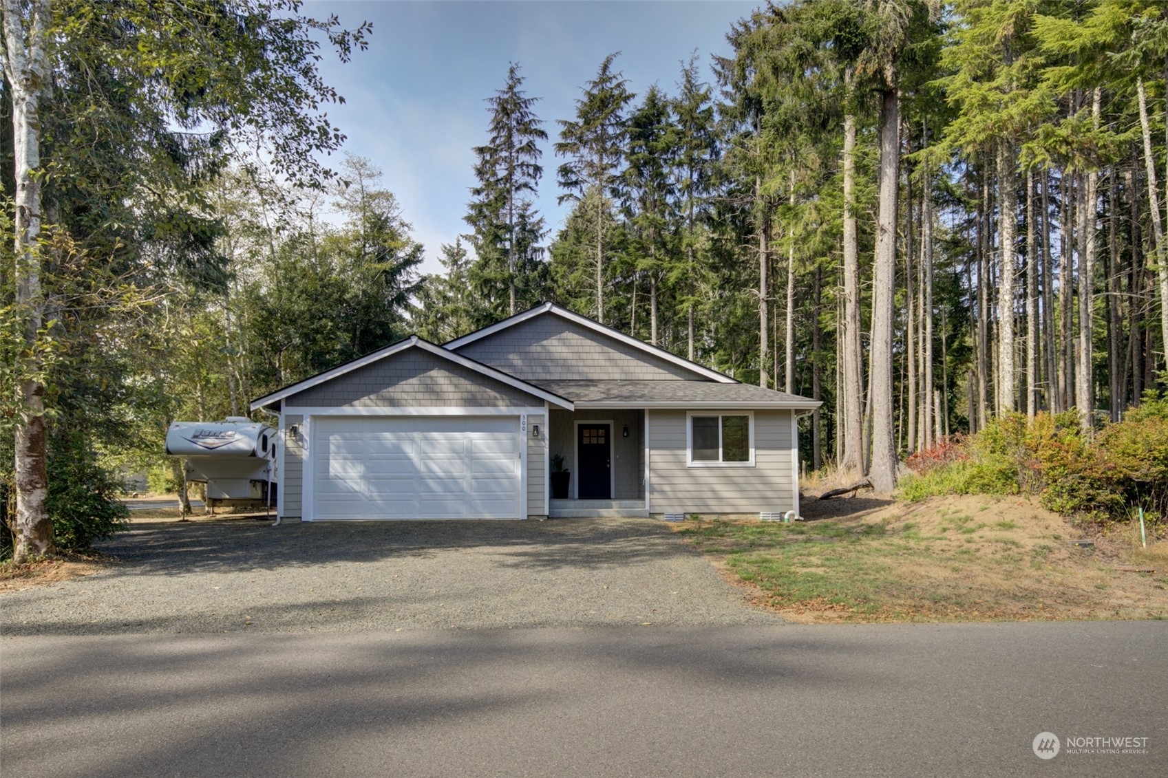 Property Photo:  300 Pearsall Street NE  WA 98569 