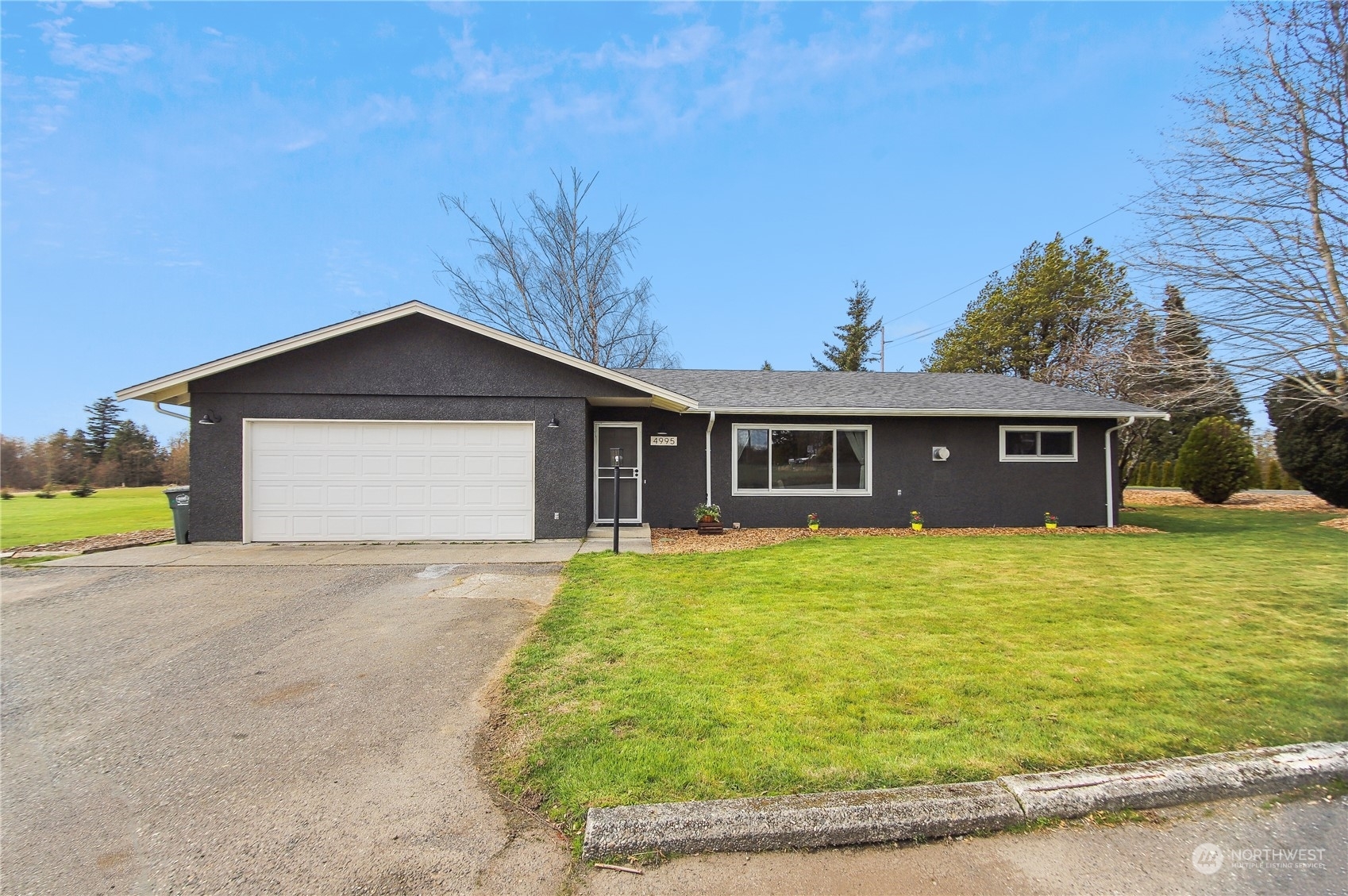Property Photo: 4995 Graveline Road WA 98226
