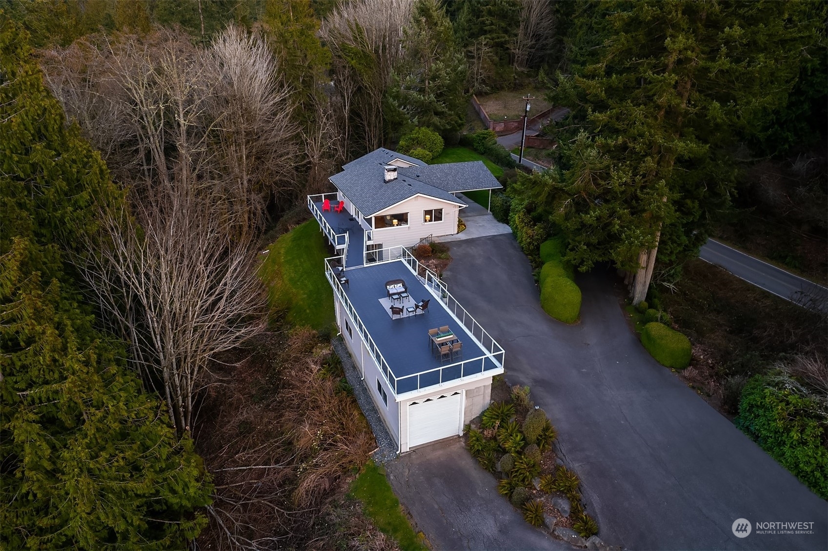 Property Photo:  6829 Fisher Road  WA 98026 