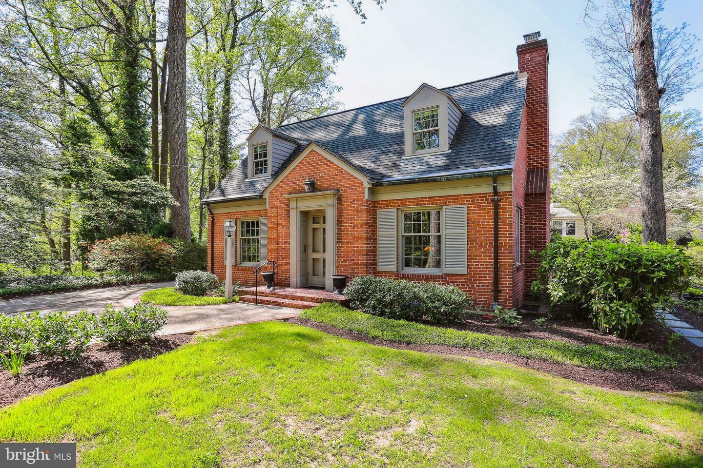 Property Photo: 6411 Winston Drive MD 20817