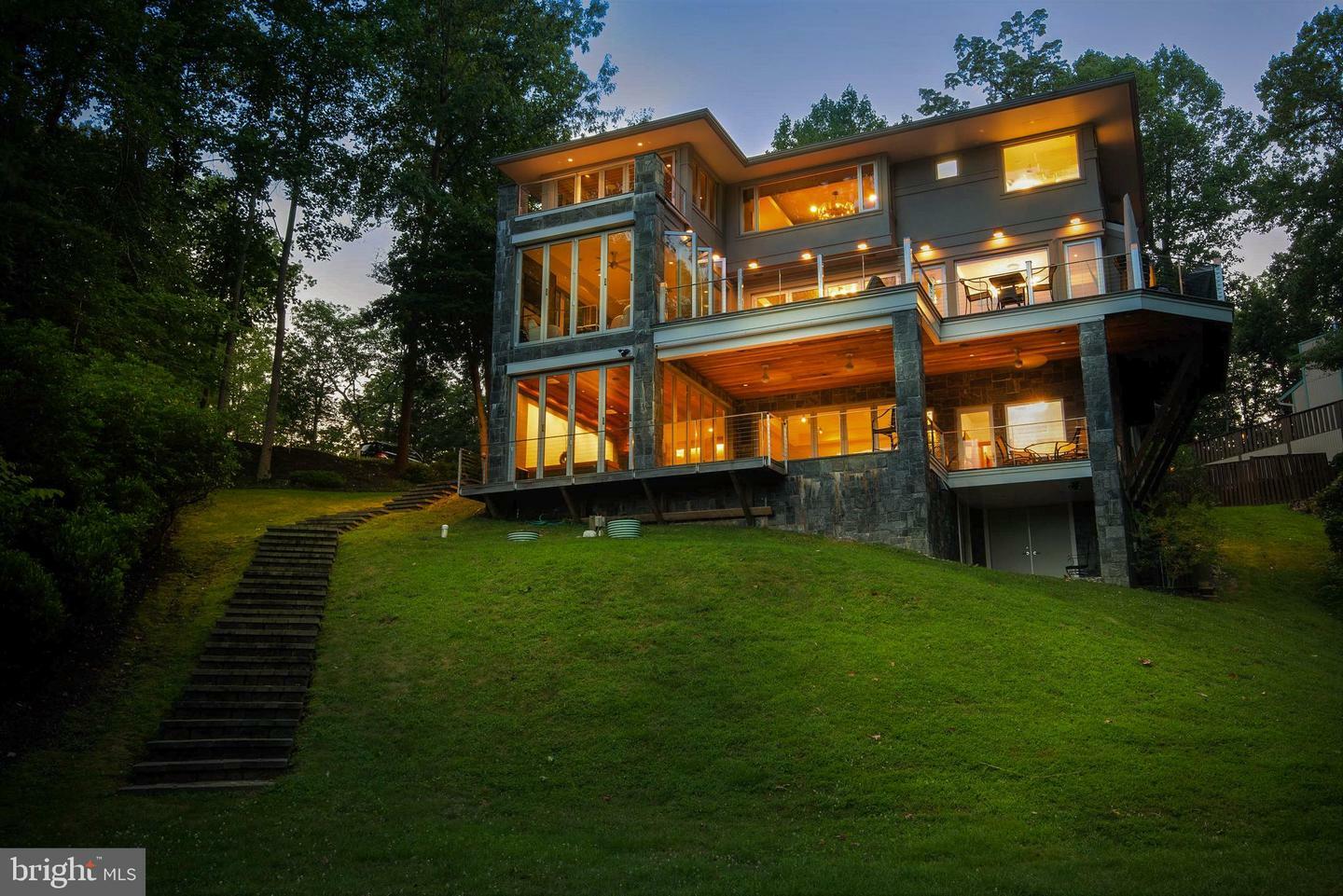 Property Photo: 2741 Poplar Lane MD 21401