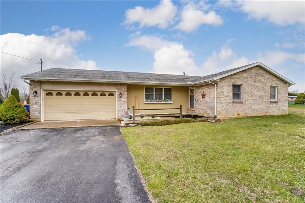 Property Photo: 4075 Penny Pike OH 45502
