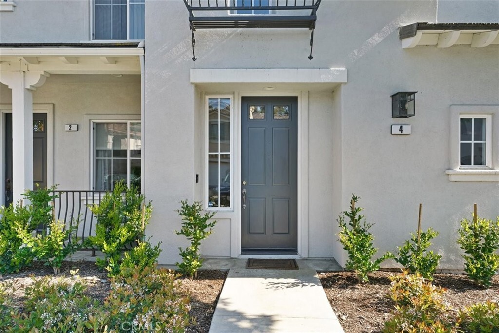 Property Photo:  4 Calle Centello  CA 92673 