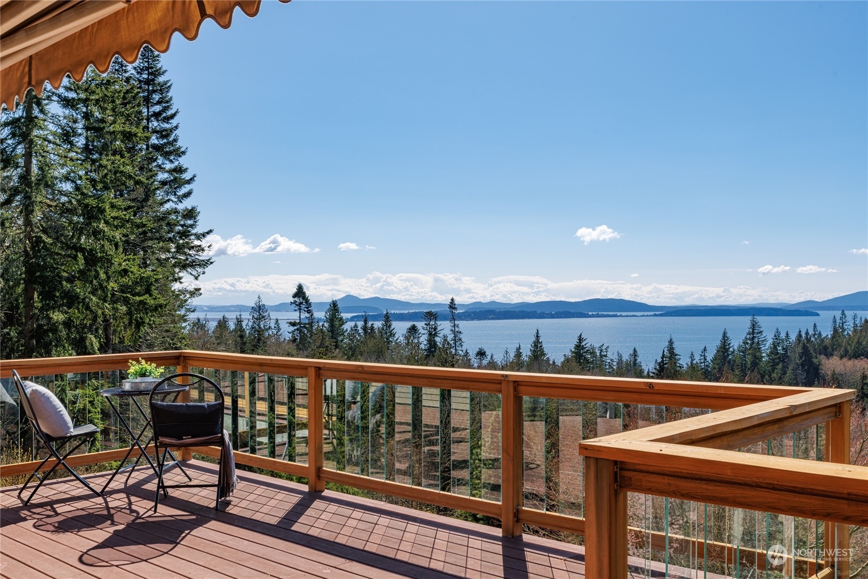 Property Photo:  1715 Oyster Creek Lane  WA 98232 