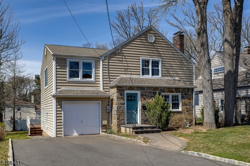 Property Photo: 2369 Channing Ave NJ 07076
