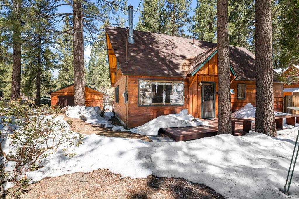 Property Photo: 39324 Moab Lane CA 92315