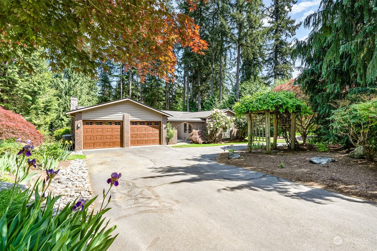 House for sale in Snohomish 20425 82nd Avenue SE, Snohomish, WA 98296