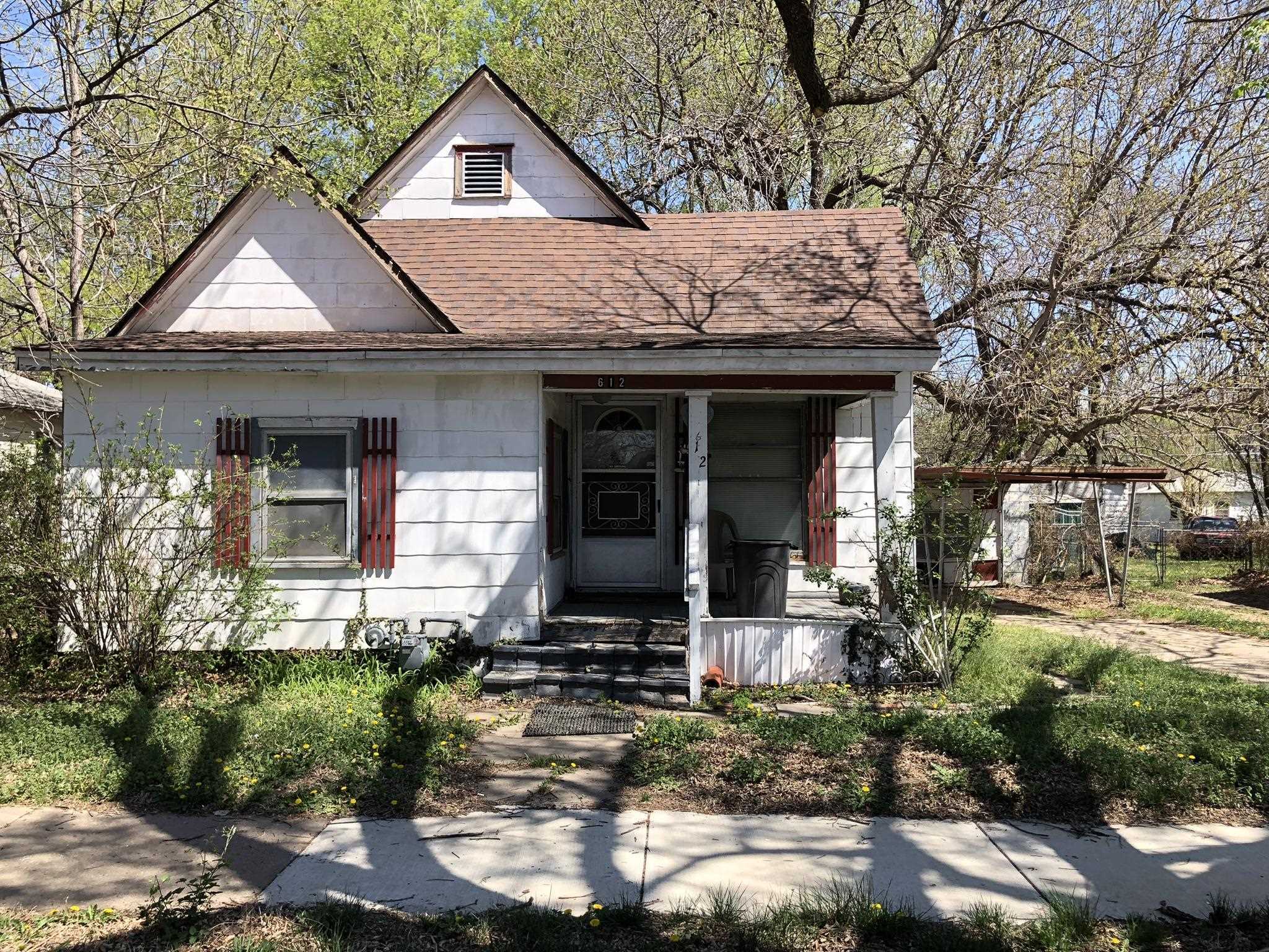 612 S Pattie St  Wichita KS 67211 photo