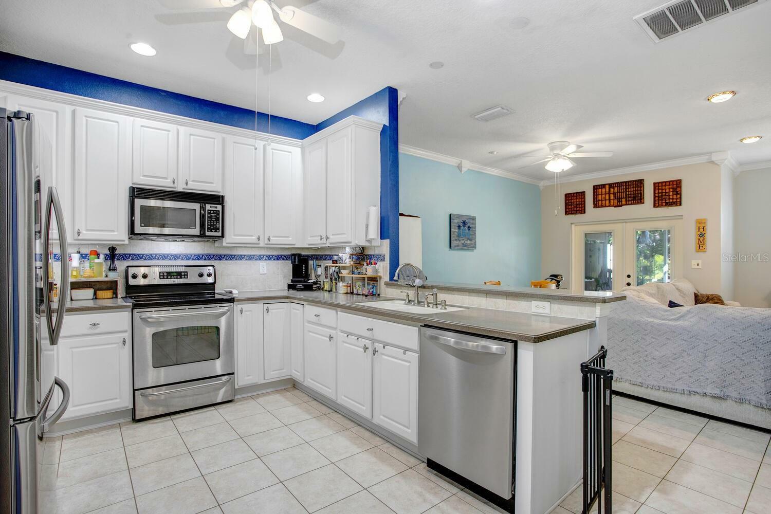 Property Photo:  9208 River Rock Lane  FL 33578 