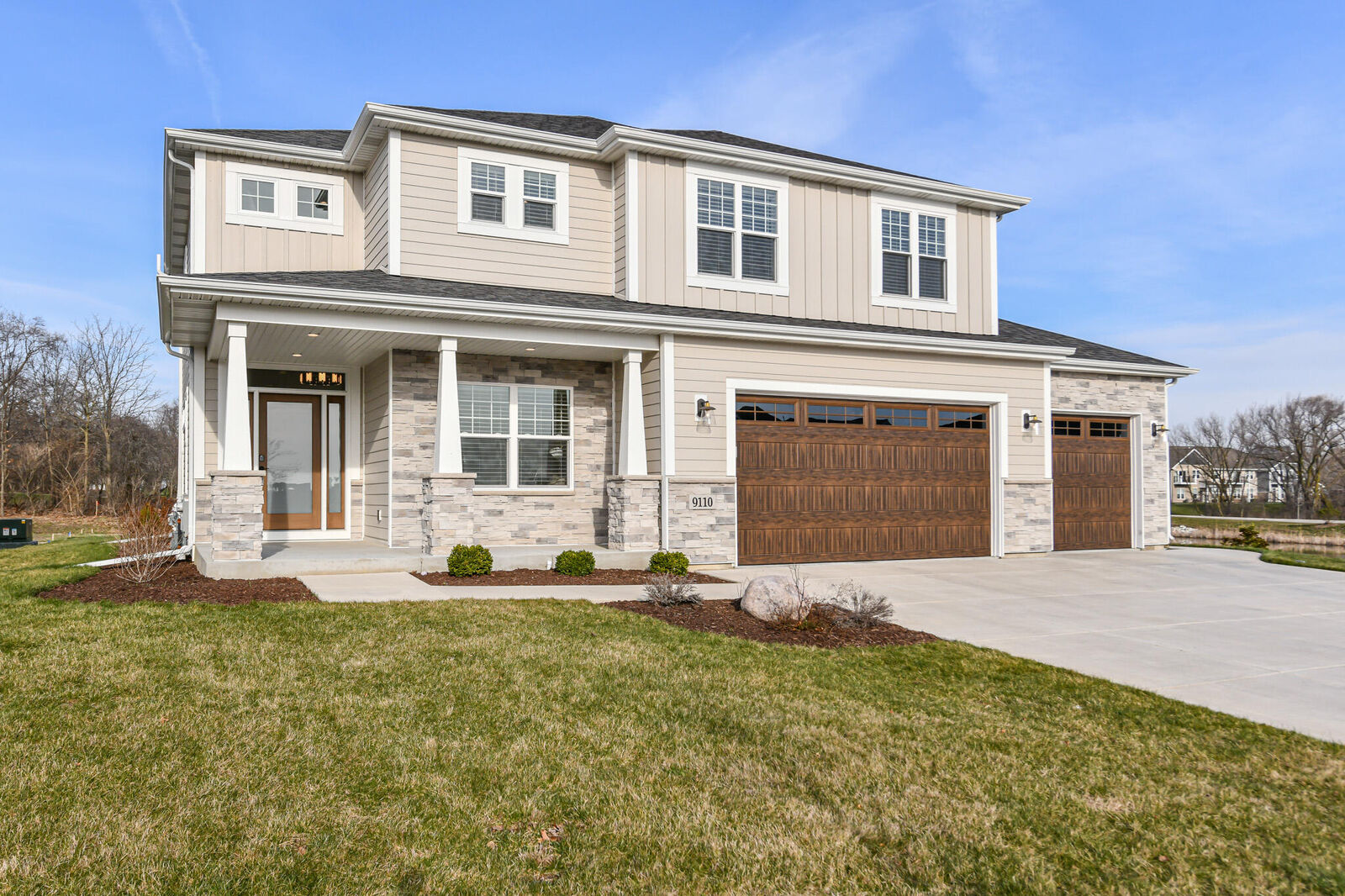 Property Photo:  9110 Creekside Cir  WI 53158 