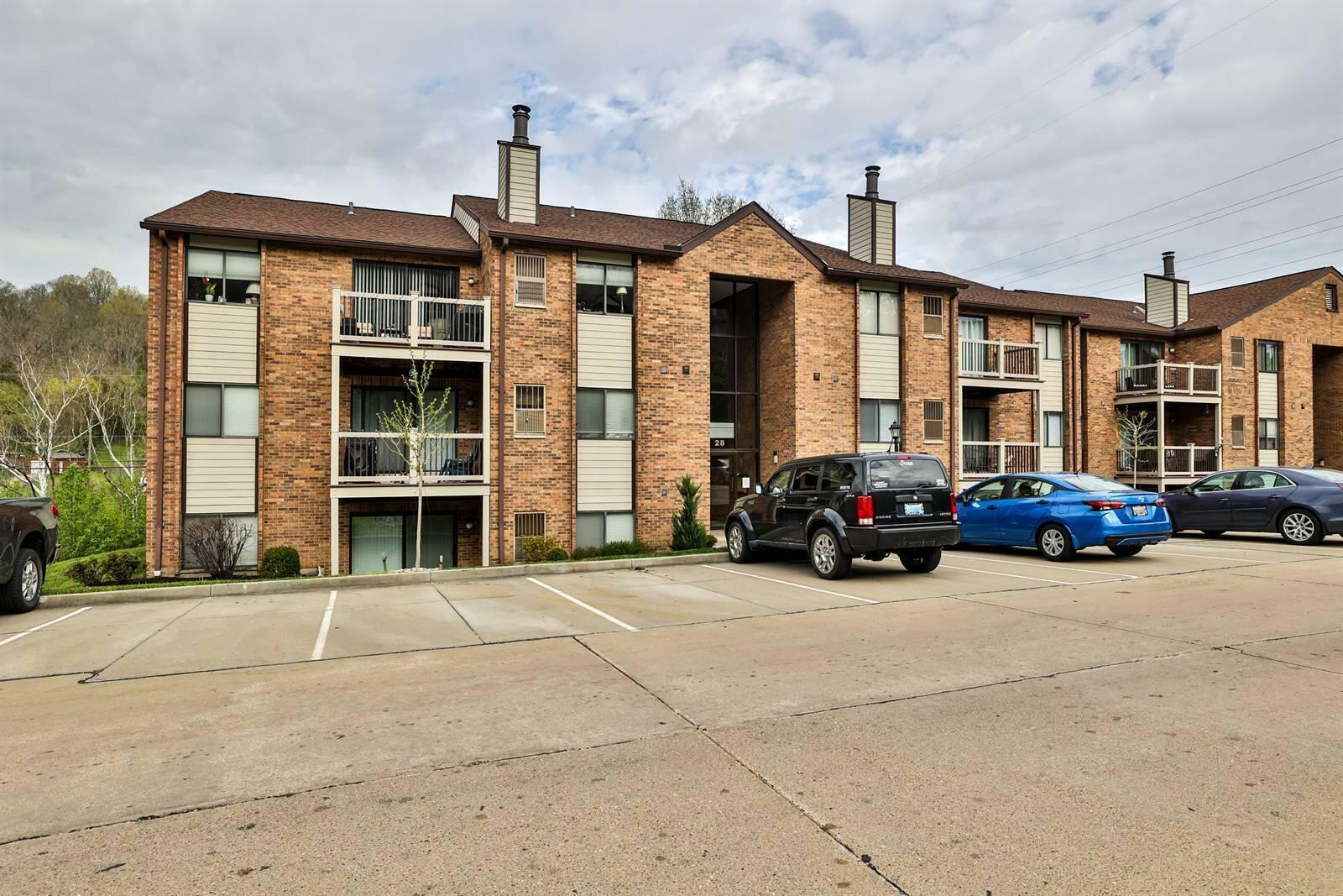 Property Photo: 28 Woodland Hills Drive KY 41071