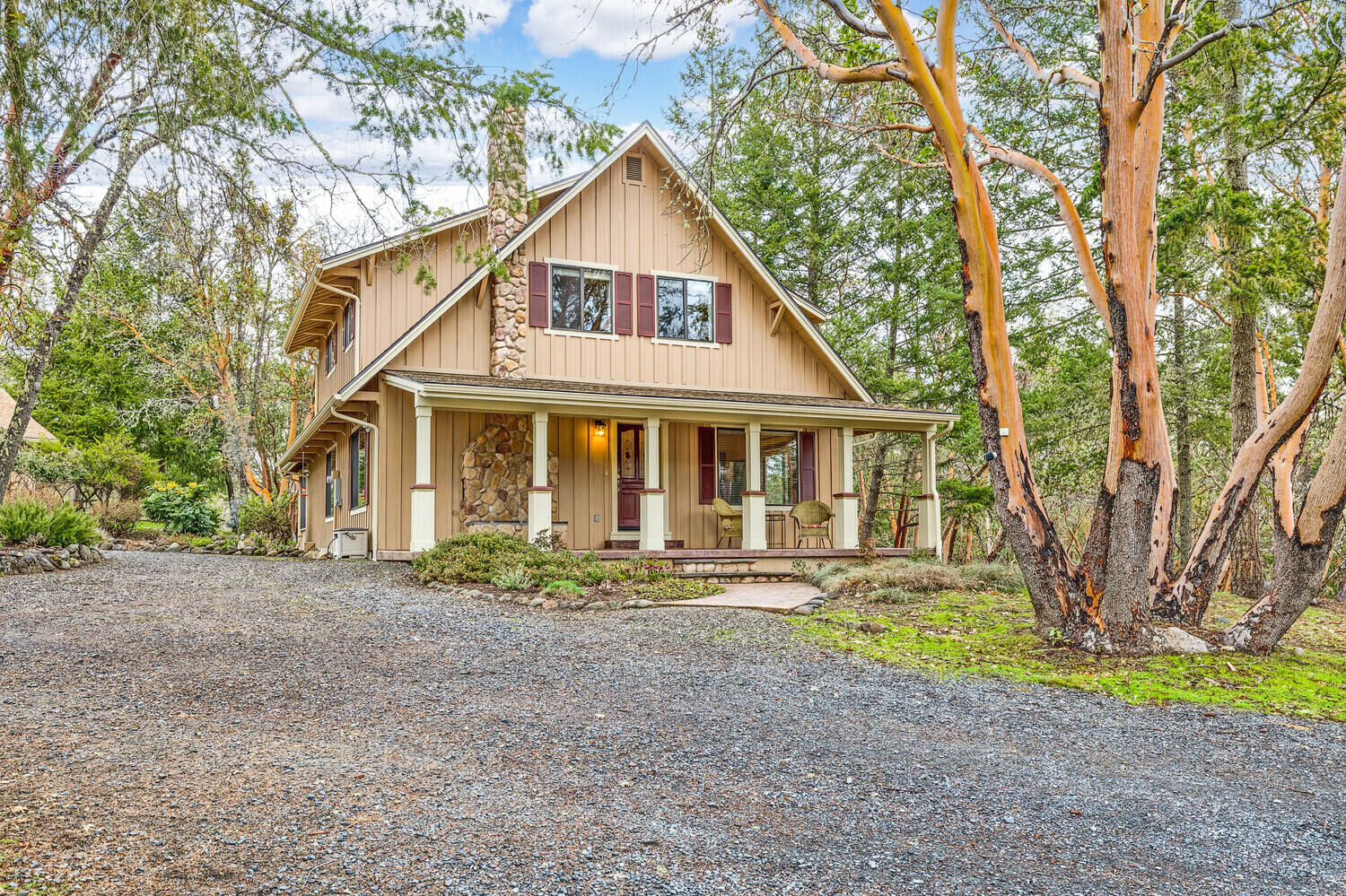Property Photo: 980 Sterling Creek Road OR 97530