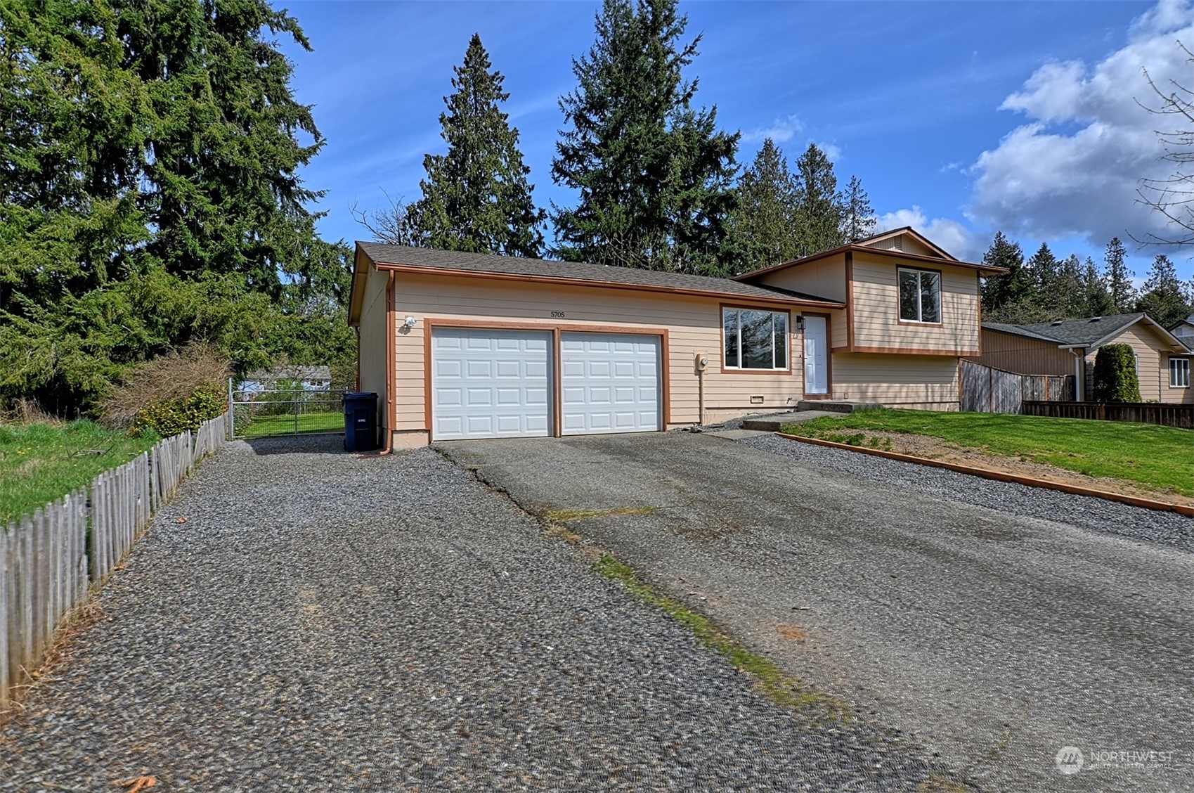 Property Photo:  5705 143rd Place NE  WA 98271 