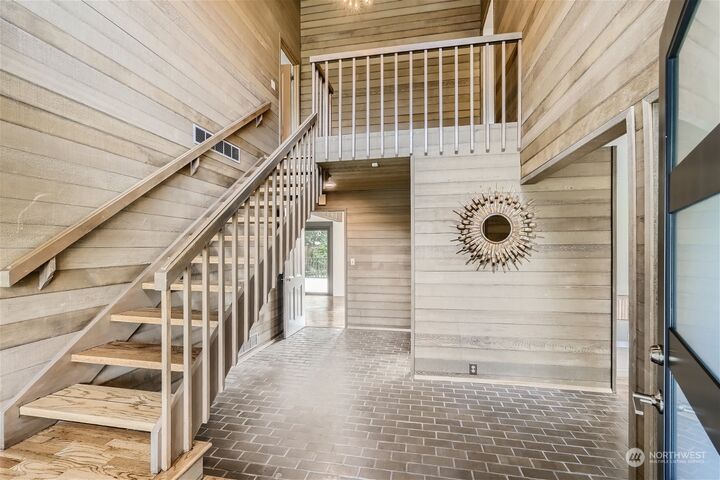 Property Photo:  9101 SE 57th Street  WA 98040 