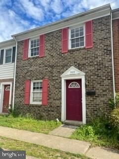 Property Photo: 509 Olde Greenwich Circle VA 22408