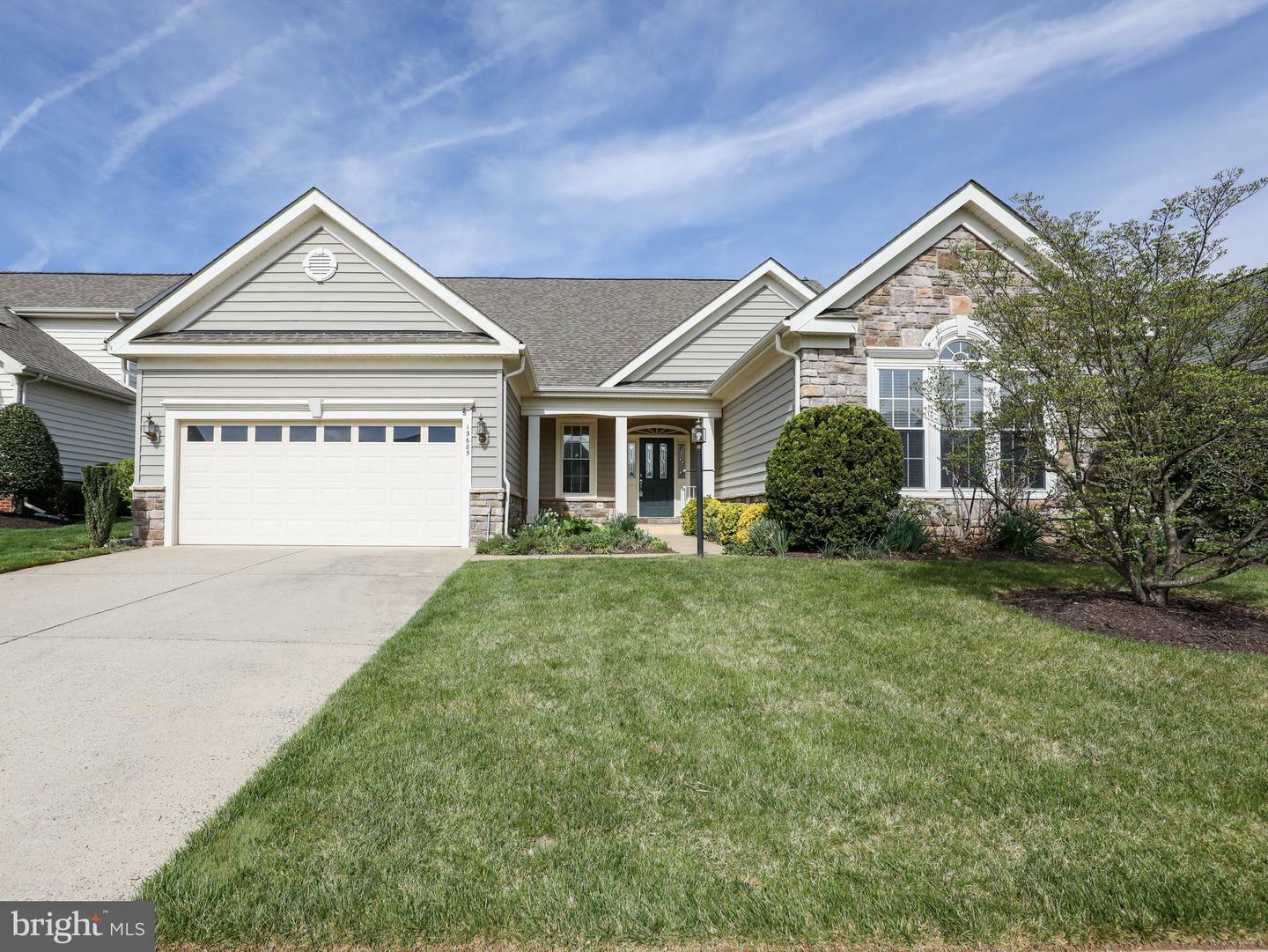 Property Photo:  13685 Heritage Valley Way  VA 20155 