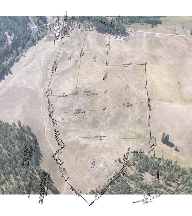 Property Photo: 3737 D E Jumpoff Rd Lot 5 WA 99181