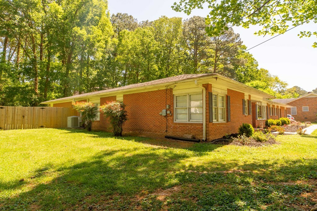 Property Photo:  915 Stoneleigh Road  GA 30720 