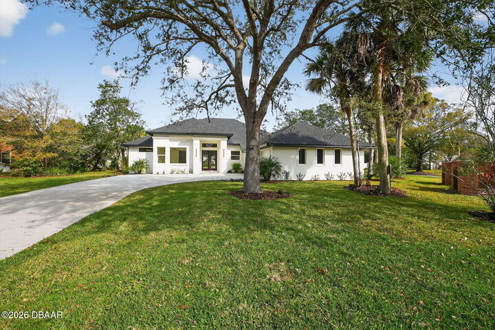 Property Photo: 2 Huntsman Look FL 32174